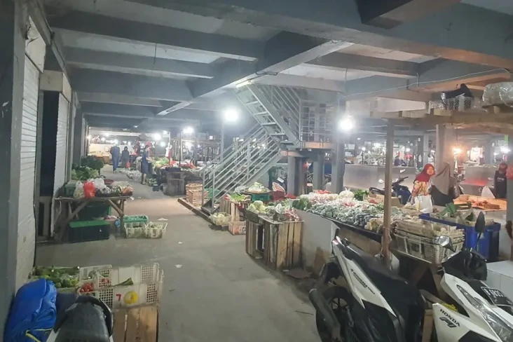 Jaga Eksistensi Pasar...