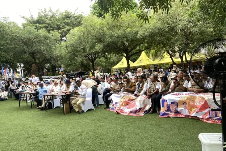 Dukung Ridwan Kamil-Suswono,...