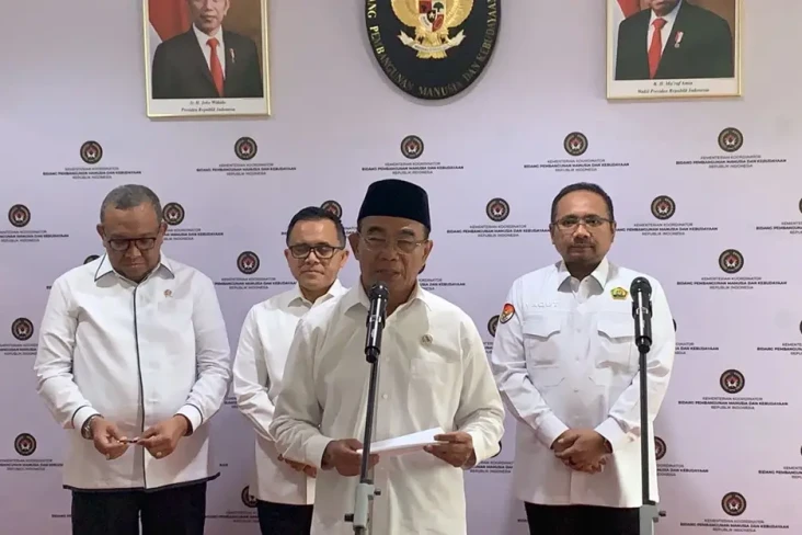 Hari Libur Nasional...