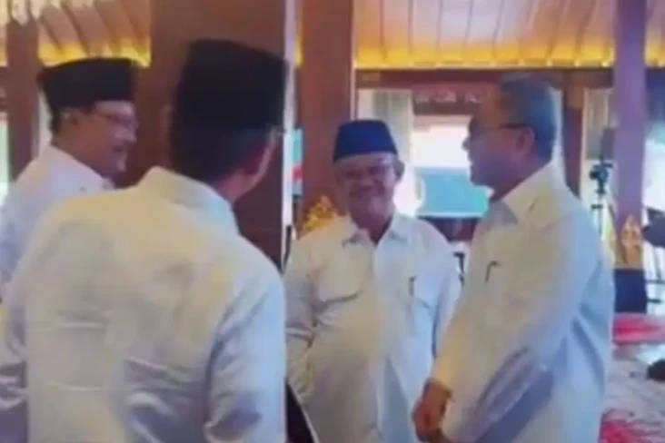 Ikut Pembekalan Calon...