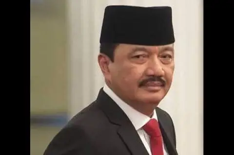 Fakta-fakta Pencopotan...
