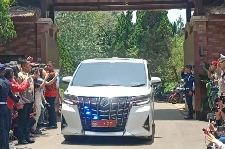 Prabowo Mendadak ke...