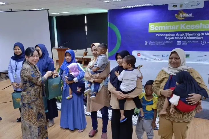 Bantu Pemkab Bekasi...
