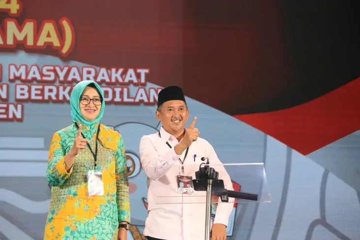 Terapkan Keterbukaan...