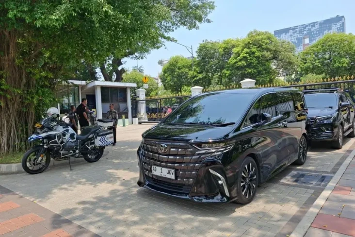 Penampakan Mobil Pensiun...