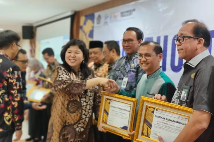 Kelola Keuangan Terbaik...