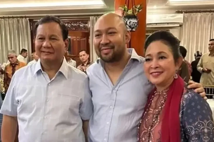 Pelantikan Presiden,...