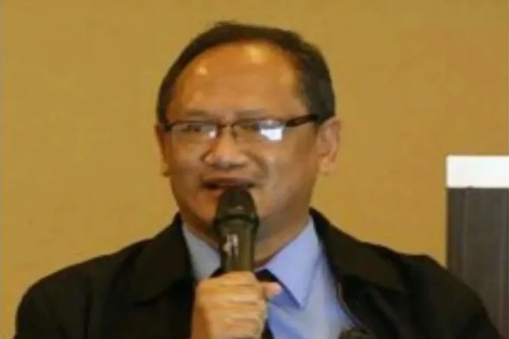 Profil Mohammad Gudono,...