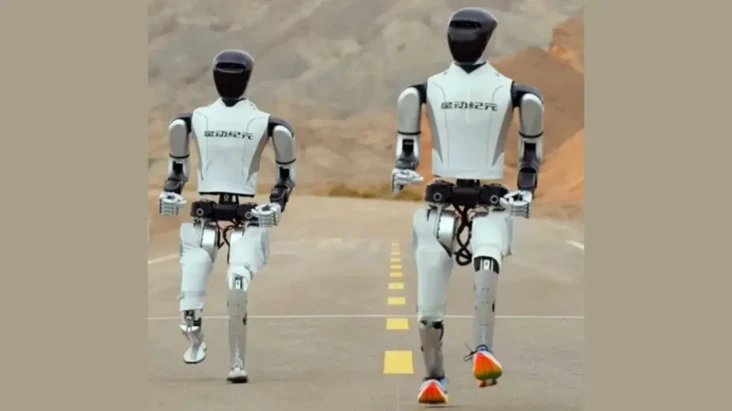 China Kenalkan Robot...