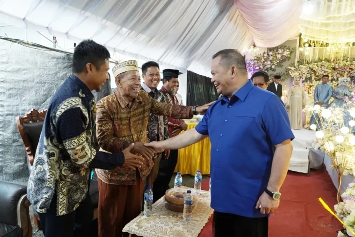 Sukses di Talaud, Elly...