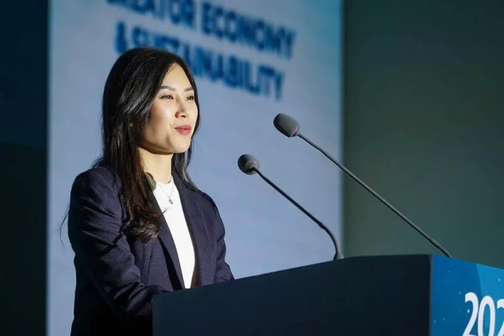 Angela Tanoesoedibjo...