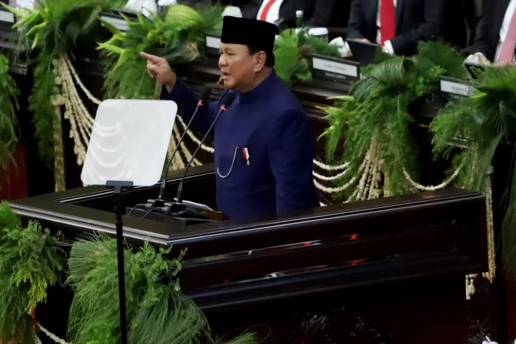 Prabowo Subianto Akan...