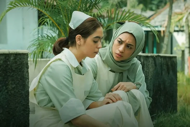 Sinopsis Film Lembayung,...