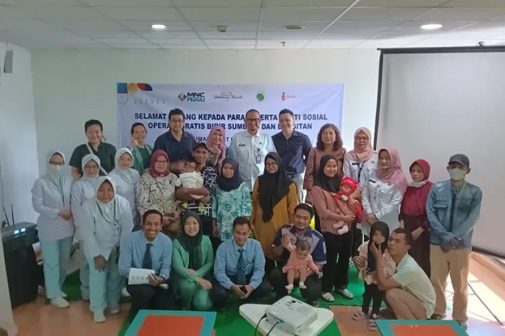 MNC Peduli Berikan Operasi...