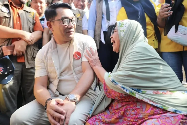 Peduli Rakyat Kecil,...