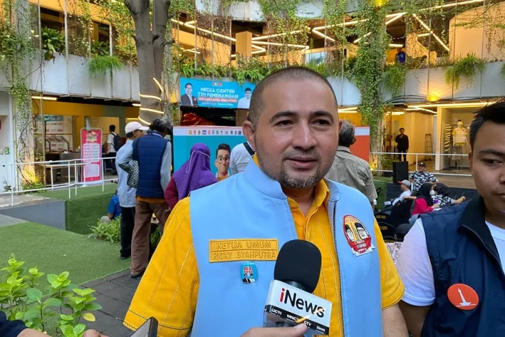 Relawan Tancap Gas Gelar...