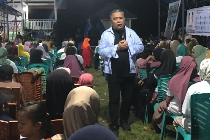Warga Tokala Atas dan...