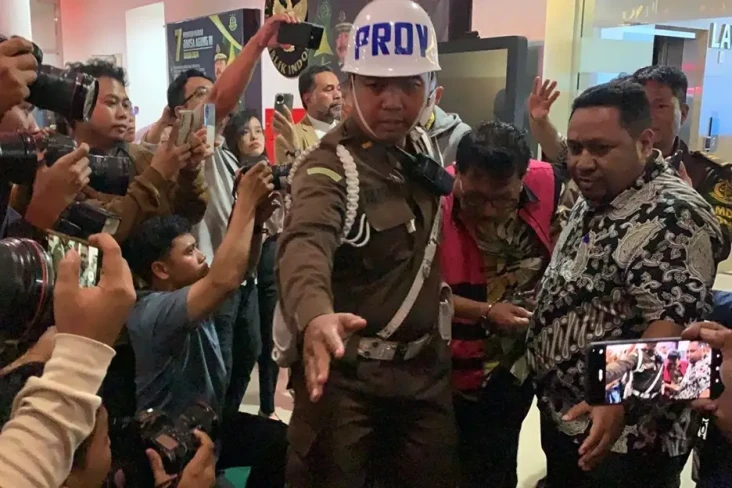 Ini Tampang Eks Pejabat...