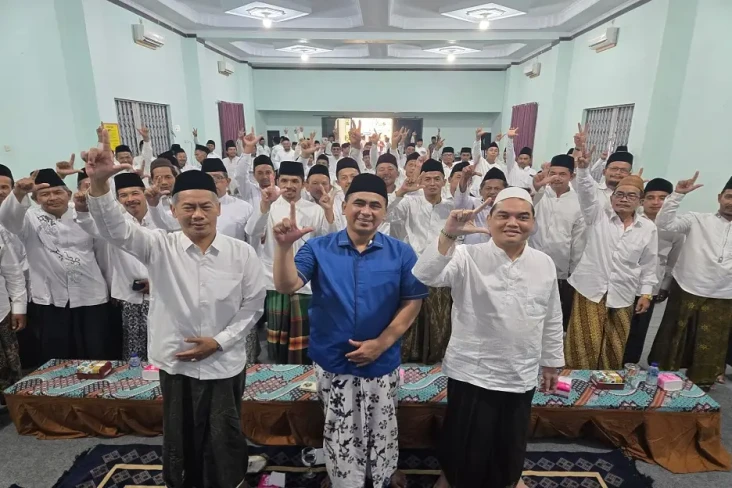 Ratusan Kiai Muda se-Eks...