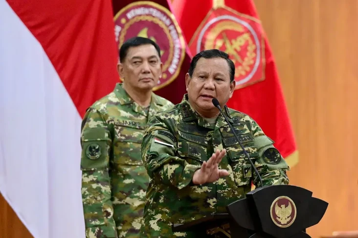 Prabowo Bangga Peraih...