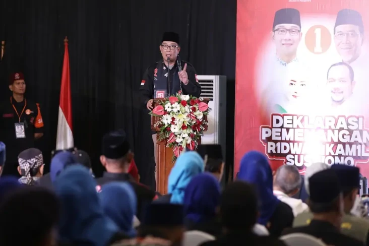 Soal Beda Hasil Survei,...
