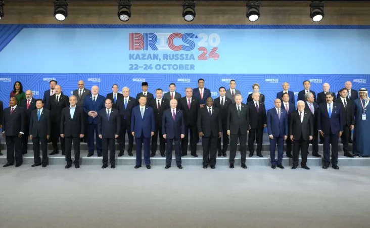 BRICS Tinggalkan Dolar,...