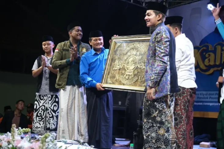 Hadiri Majelis Sholawat...