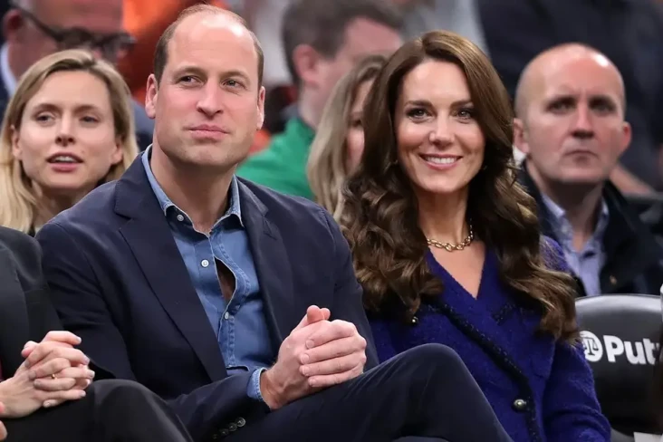 Cara Elegan Kate Middleton...