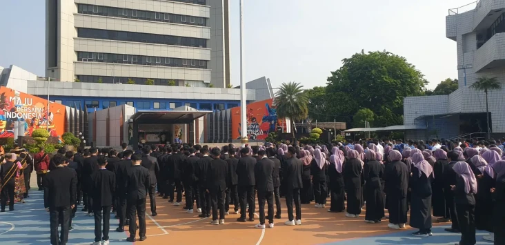 Kemenpora Luncurkan...