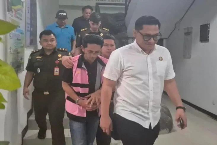Wakil Ketua DPRD Kabupaten...