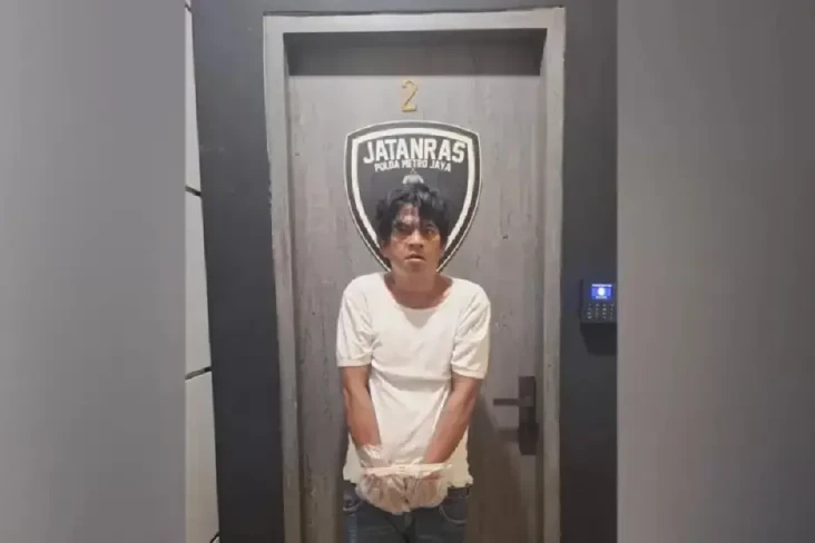 Pelaku Mutilasi Korban...