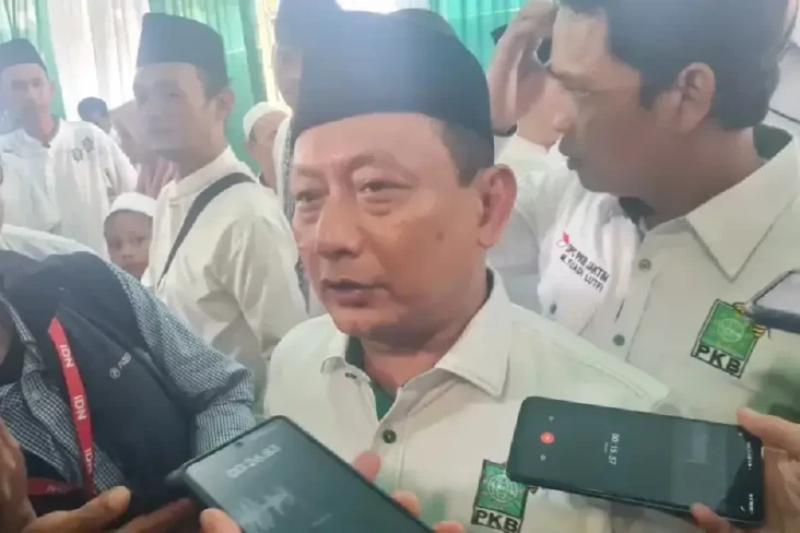 Pastikan Tak Membelot,...