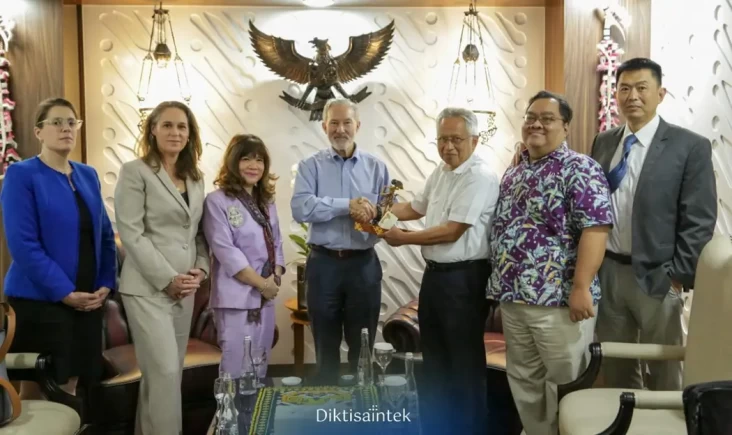 Perkuat Riset, Mendiktisaintek...