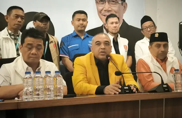 Timses Siapkan Kampanye...