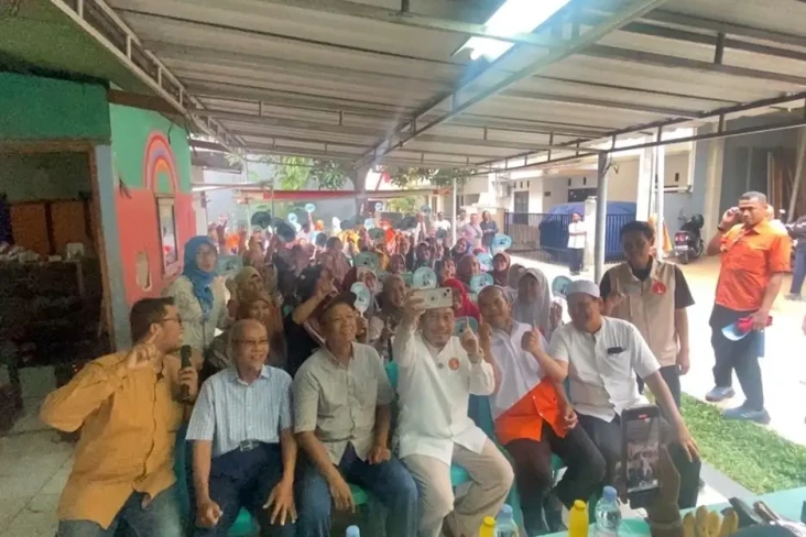 Sosialisasikan Program...