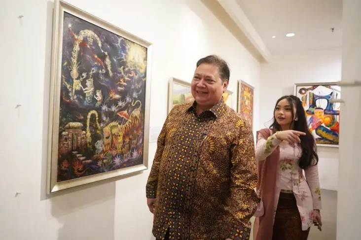 Airlangga Terkesan Lukisan...