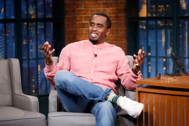 Video Syur P Diddy dengan...