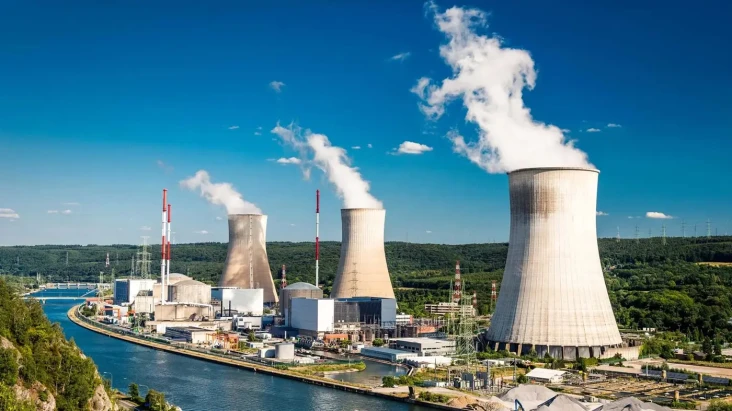 Energi Nuklir Jadi Solusi...
