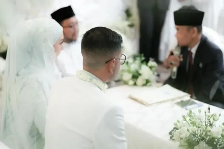 Intip Kedekatan Anak...