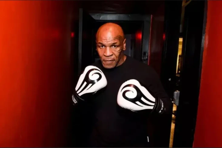 Mike Tyson, Burung Merpati,...