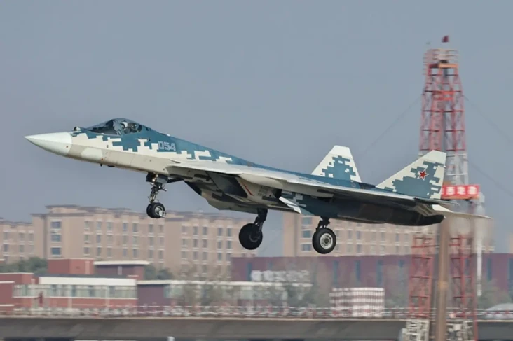 Jet Tempur Siluman Su-57...