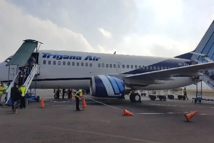 Pesawat Trigana Air...