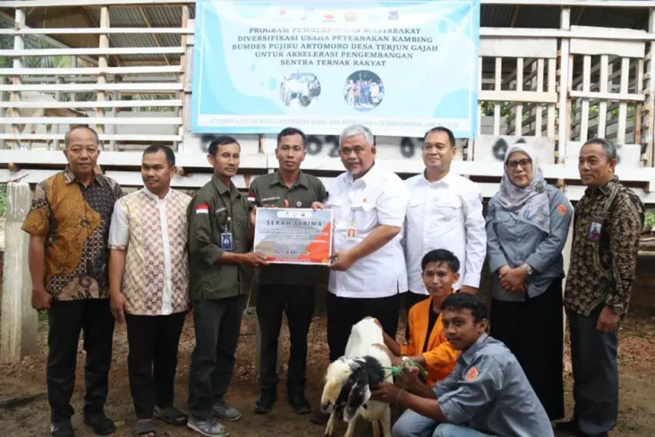 Berdayakan Sektor Peternakan,...