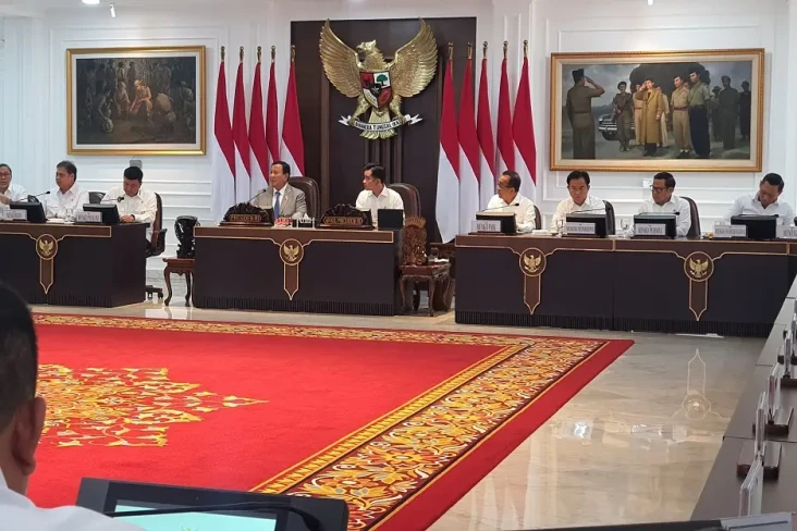 Pesan Prabowo ke Menterinya:...