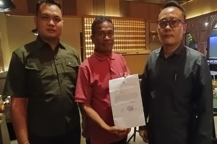 Namanya Dicatut, Wakil...