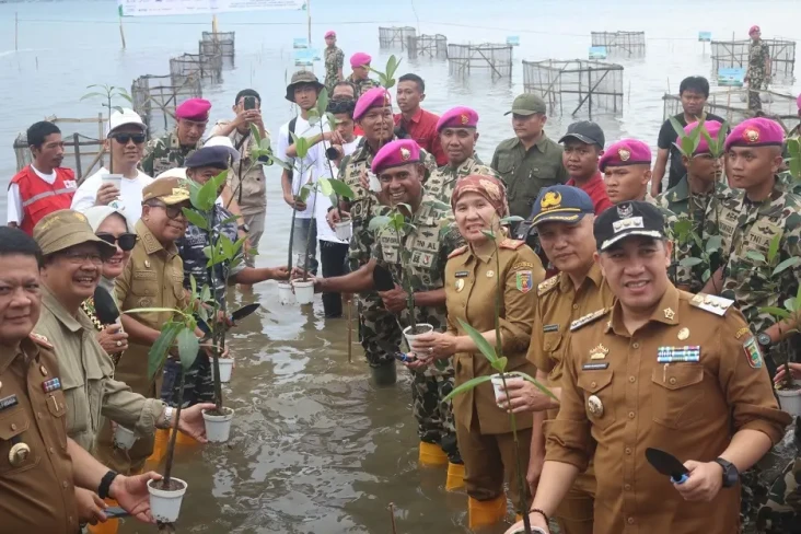 Pj Gubernur Lampung...