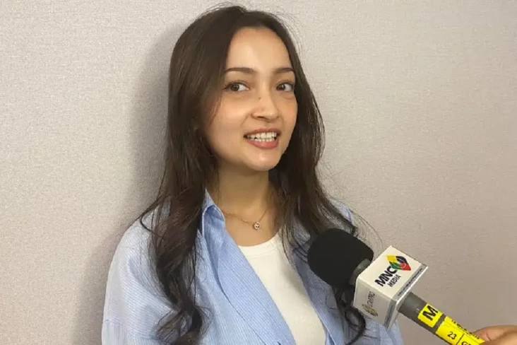 Megan Domani Tertantang...