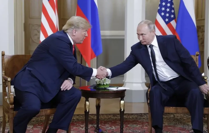 Trump Tegaskan akan...