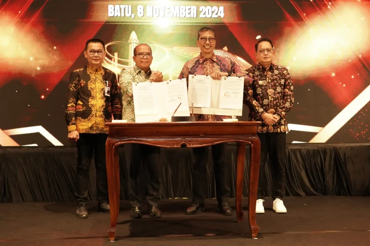 Bank Jatim Teken Shareholder...