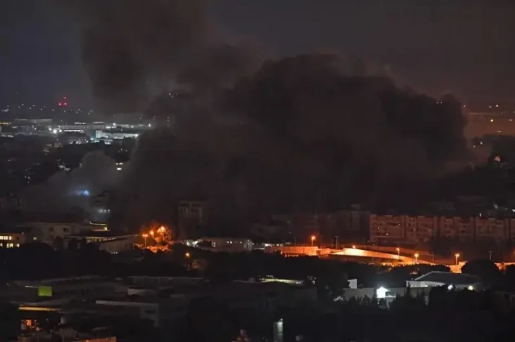 Serangan Udara Israel...